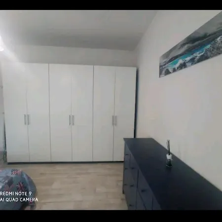 公寓 Casa Alessandro *